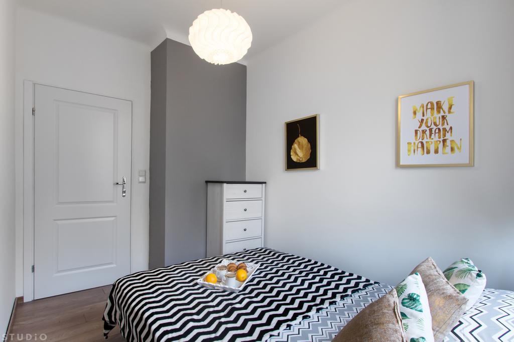 Clicktheflat Avenue Place Apart Rooms Варшава Екстер'єр фото